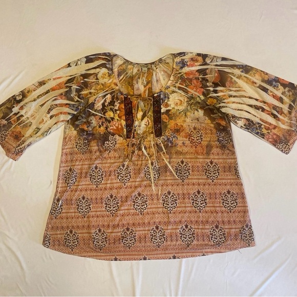 ONE WORLD Top - Picture 1 of 5